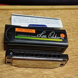Superbe et mythique harmonica LEE OSKAR Diatonique Majeur en DO + boite papiers