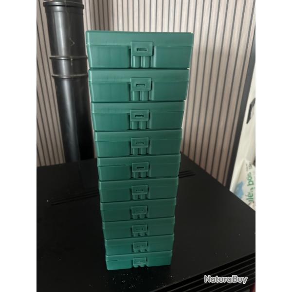 Lot de bote  munitions