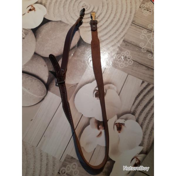 Bretelle cuir pour fusil