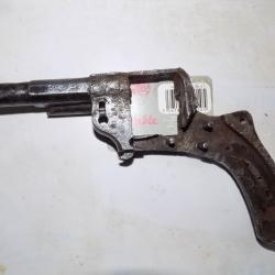 carcasse de 1873 avec marquages  manufacture d armes de saint etienne,mle 1873 sur le canon ,