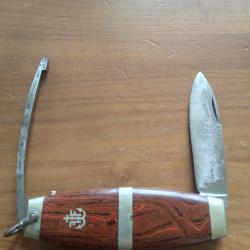 Couteau pliant à système le tcheco