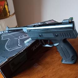 pistolet air comprimé 7,5 joule dans sa boite d'origine