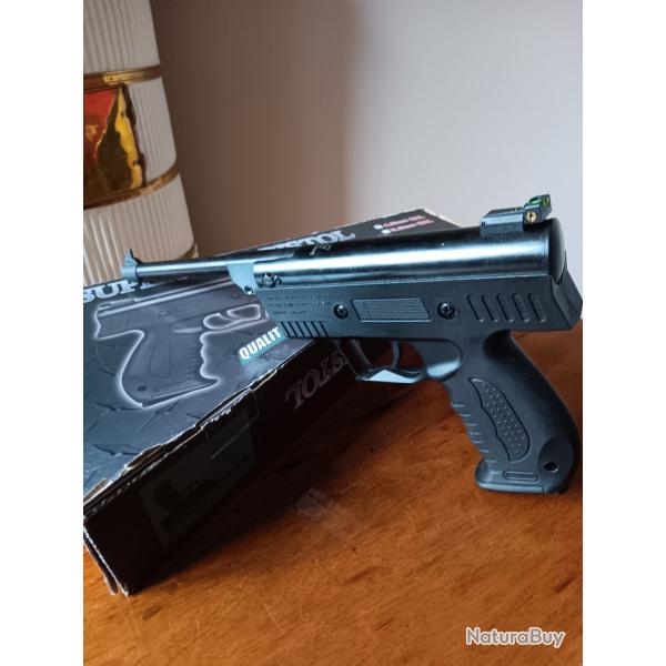 pistolet air comprim 7,5 joule dans sa boite d'origine