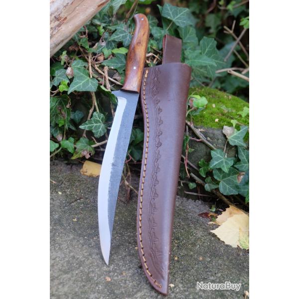 Couteau Trappeur/Gaucho Full Tang Lame Acier Carbon 1075 Manche Plaquettes Bois Etui CUir Artisanat