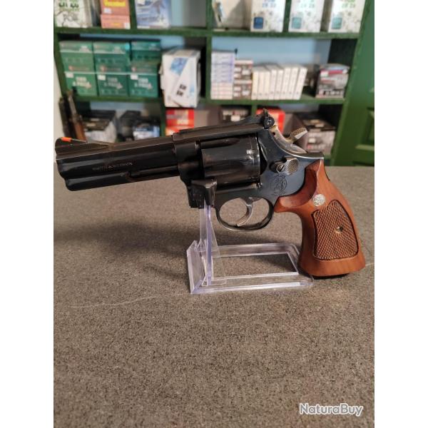 Revolver Smith & Wesson 586 357Mag