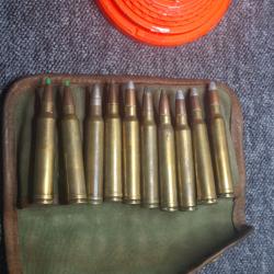 Lot (4) de 10 balles 300 win de marques diverses dans étui tissus