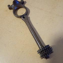 Extracteur de cartouche calibre 12