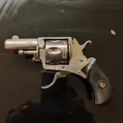 Superbe bouledogue 320 beige mécanique irréprochable