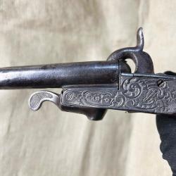 Très beau pistolet à percussion,  à clef - seconde moitié du XIX ième siècle