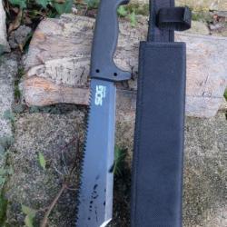 Couteau Bowie Machette SOG Lame Tanto Black Acier 3Cr13 Manche ABS Brise Noix De Coco Etui Nylon01