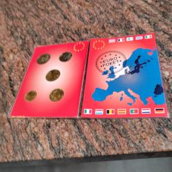 Coffret pièces Monaco 2002