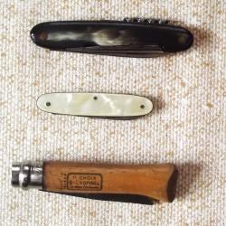 Lot de 3 anciens couteaux pliants