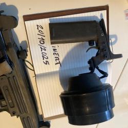 Lampe de recherche Uzi