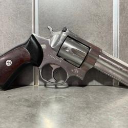 Revolver RUGER GP 100 Calibre 357 Magnum Canon 4"