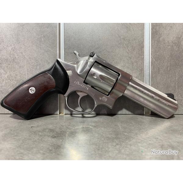 Revolver RUGER GP 100 Calibre 357 Magnum Canon 4"