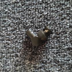 Raccord coaxial en L radio