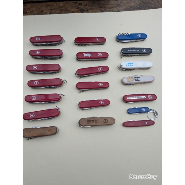 Lot 20 couteaux suisse victorinox