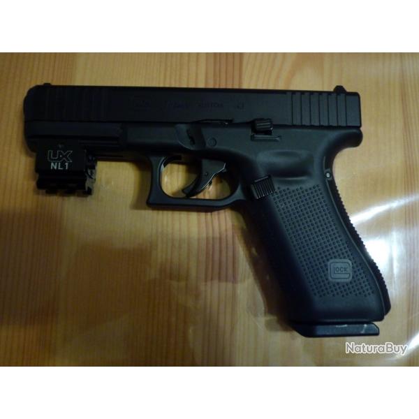 Pistolet AIRSOFT GLOCK 17 Gen.5 cal.43 UMAREX (8 coups) plus visée laser(5 joules)