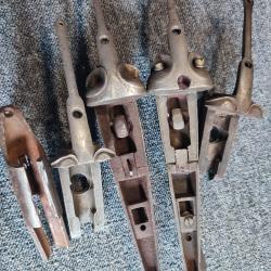 Lot de 4 anciennes bascules clé Lefaucheux pour fusils à broches et percussion centrale