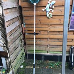 Épuisette repliable en aluminium