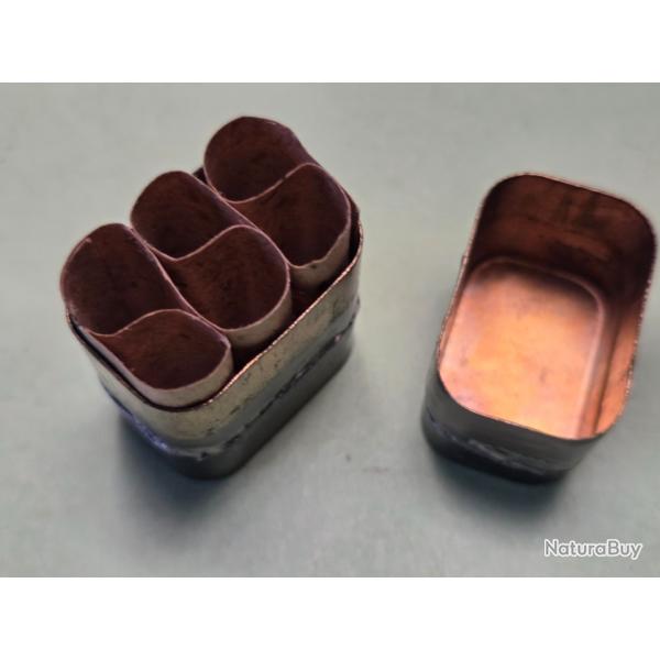 Une boite laiton vide pour cartouches 1892 ,tanche rglementaire