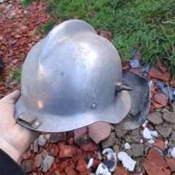 Casque de pompier suedois