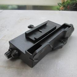 boitier pour batterie sur garde main M4 airsoft (g)