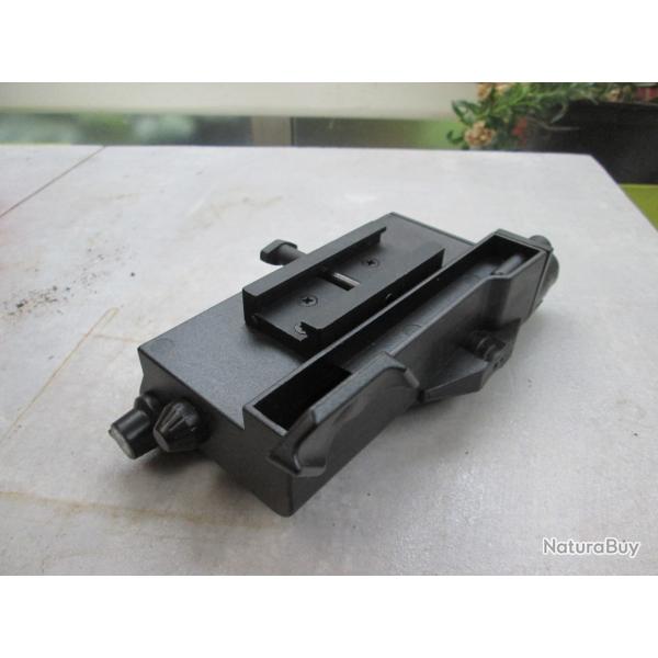 boitier pour batterie sur garde main M4 airsoft (g)