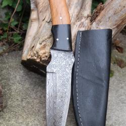 BIG Skinner Couteau de Chasse Damas Lame 256 Couches Manche Bois/Corne Fabr Artisanale Etui Simili01