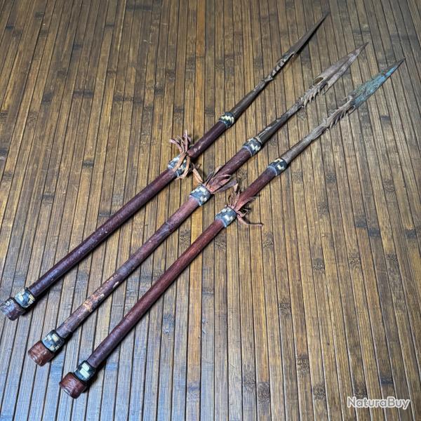 TROIS LANCES TRIBAL ETHNIQUE COURTES