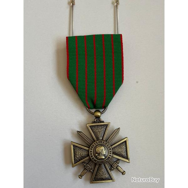 Reproduction Arthus Bertand Croix de Guerre 14 -18 Franaises Bronze Atlas