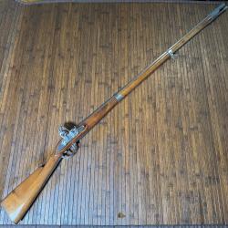 BELLE RÉPLIQUE FUSIL A SILEX 1763/66 CHARLEVILLE PAR NAVY ARMS CO  RIDGEFIELD N.J