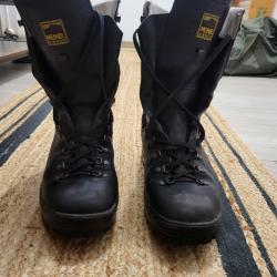 Chaussures meindl goretex 44