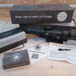 Lunette Vector Optics 1.25-4.5 x 26 IR