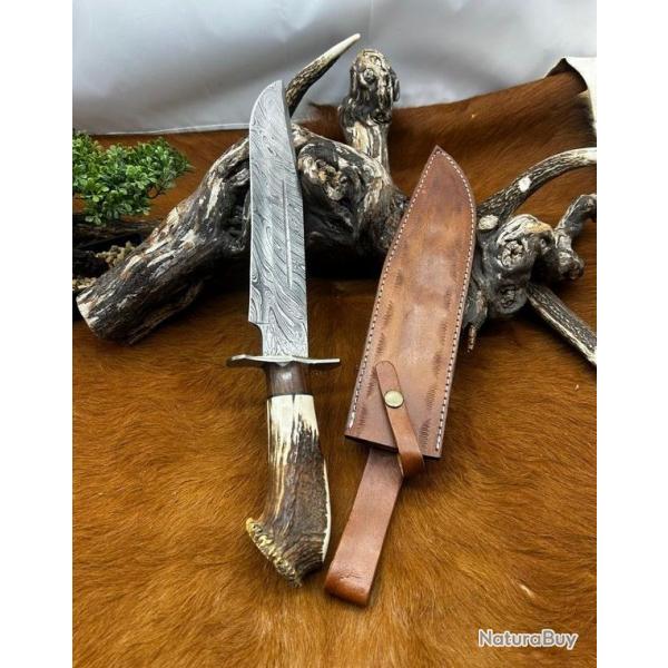 Bowie lame ACIER DAMAS de chez RITE EDGE 256couches Manche en BOIS DE CERF ND560