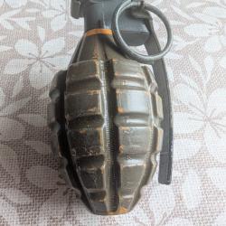 Fausse grenade US MK2 n°1