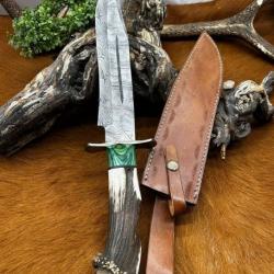 Bowie de chez RITE EDGE Unique lame ACIER DAMAS 256couches Manche en BOIS DE CERF ND598