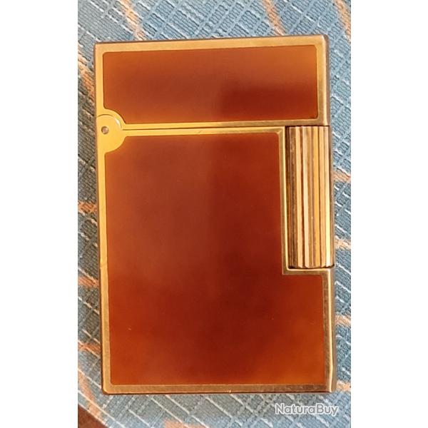 Briquet Dupont plaqu or et laqu de Chine 1969 dans son crin