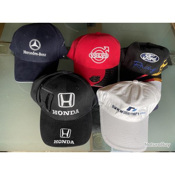 5 CASQUETTES