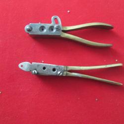 lot   de deux moules  a balles