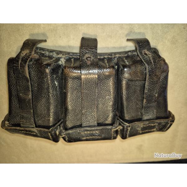 Cartouchiere militaire non date.