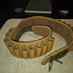 Cartouchiere de chasse calibre 12
