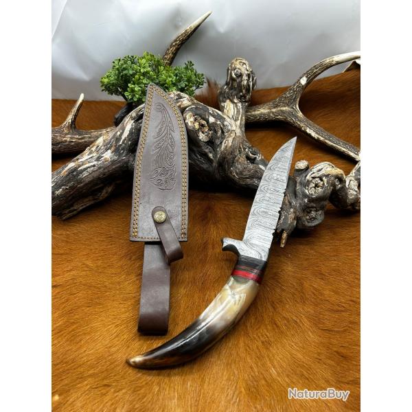 Couteau Bowie RITE EDGE lame acier damas 256couches : manche en corne de bélier ref NB167