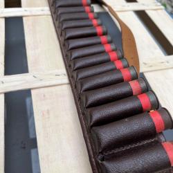 Cartouchière ceinture de chasse en cuir  cal 12/ cal 16 comme neuve