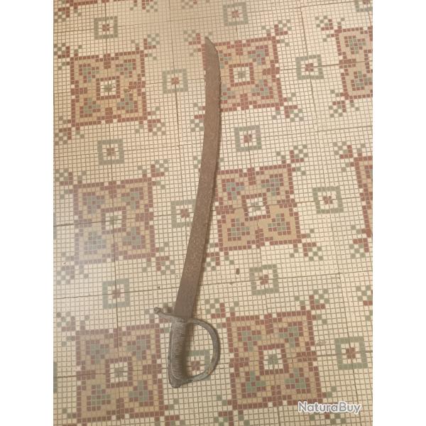 Sabre briquet a identifier 1 euro pas de rserve