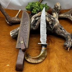 Couteau Bowie RITE EDGE lame acier damas 256couches: manche en corne de bélier ref NB160