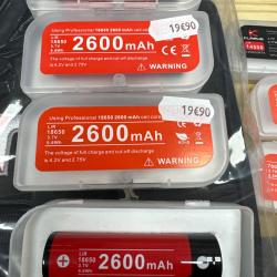 Batterie klarus 3,7v. 2600 mah