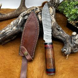 Couteau Bowie de chez RITE EDGE lame acier damas 256couches: manche en bois ref NBC44