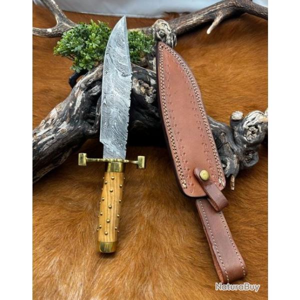 Couteau Bowie RITE EDGE lame damas 256couches manche bois noyer cloute ref NB01