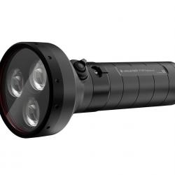 Lampe torche Ledlenser P18R Signature à -50% (VF)